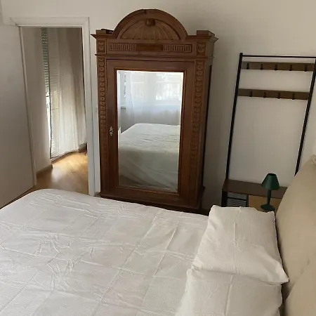 Living Vittoria: Vicino Al Centro Di Apartment Bolzano